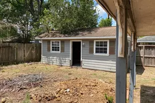 718 Hollyvale Dr, Houston, TX 77060 - Photo 22