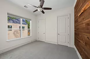 818 W 43rd St, Houston, TX 77018 - Photo 24