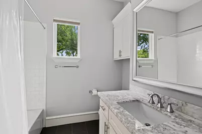 818 W 43rd Street, Houston, TX 77018 - Photo 26
