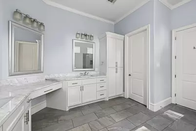 818 W 43rd Street, Houston, TX 77018 - Photo 18