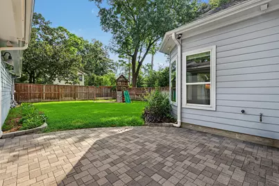 818 W 43rd Street, Houston, TX 77018 - Photo 32