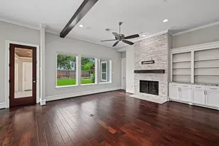 818 W 43rd St, Houston, TX 77018 - Photo 6