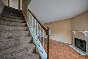 11201 Lynbrook Dr, Houston, TX 77042 - Photo 4