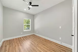1030 Reverend Bj Lewis Dr St, Houston, TX 77088 - Photo 20