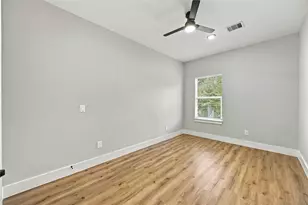 1030 Reverend Bj Lewis Dr St, Houston, TX 77088 - Photo 18