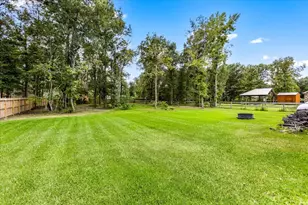 158 Rd 6609, Dayton, TX 77535 - Photo 20