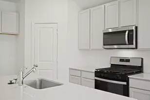 20026 Palermo Shrs Dr, Hockley, TX 77447 - Photo 6