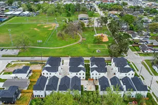 9902 Clark Rd, Houston, TX 77076 - Photo 42