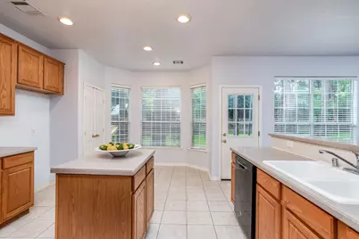 78 Blackstar Place, The Woodlands, TX 77382 - Photo 10