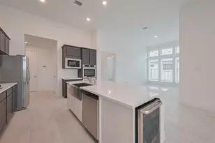 2825 Golden Isle Dr, Texas City, TX 77568 - Photo 14