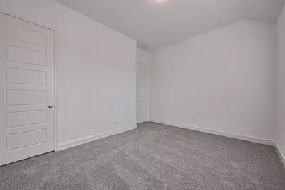 2825 Golden Isle Drive, Texas City, TX 77568 - Photo 8