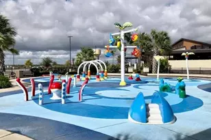 2825 Golden Isle Dr, Texas City, TX 77568 - Photo 42