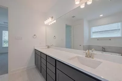 2825 Golden Isle Drive, Texas City, TX 77568 - Photo 30