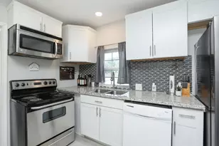 323 N Outlar St, Wharton, TX 77488 - Photo 16