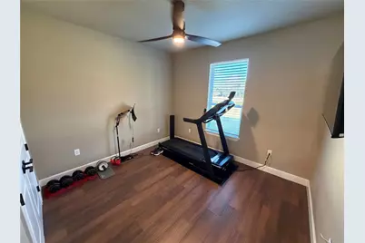 838 Oak Ridge Drive, Angleton, TX 77515 - Photo 28