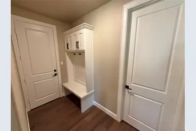 838 Oak Ridge Drive, Angleton, TX 77515 - Photo 32