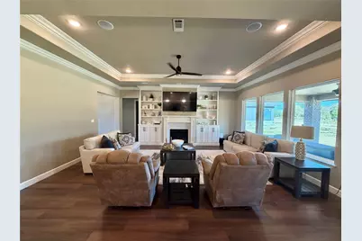 838 Oak Ridge Drive, Angleton, TX 77515 - Photo 18