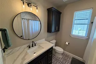 838 Oak Ridge Dr, Angleton, TX 77515 - Photo 26