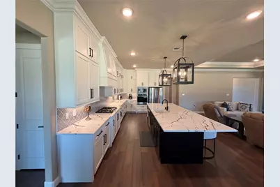 838 Oak Ridge Drive, Angleton, TX 77515 - Photo 16