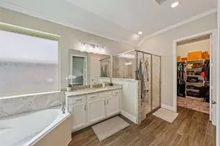 9319 Dochfour Ln, Tomball, TX 77375 - Photo 12