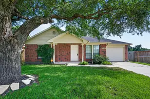 2914 County Rd 855B, Alvin, TX 77511 - Photo 2
