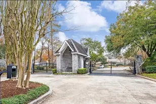 22 Stonegate Park Ct, Spring, TX 77379 - Photo 10