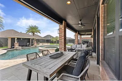 14016 Savannah Landing Lane, Rosharon, TX 77583 - Photo 38