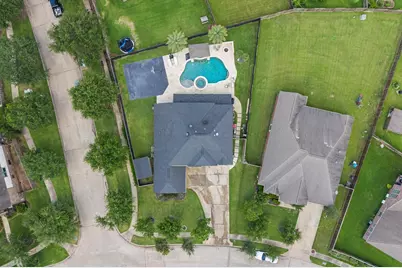 14016 Savannah Landing Lane, Rosharon, TX 77583 - Photo 46