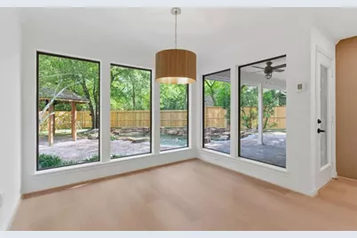 10909 Sweetspire Place, The Woodlands, TX 77380 - Photo 14