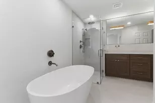 10909 Sweetspire Pl, The Woodlands, TX 77380 - Photo 18