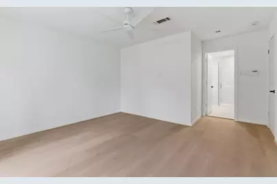 10909 Sweetspire Place, The Woodlands, TX 77380 - Photo 16