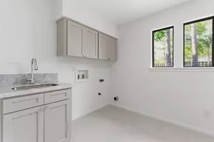 10909 Sweetspire Pl, The Woodlands, TX 77380 - Photo 20