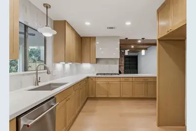 10909 Sweetspire Place, The Woodlands, TX 77380 - Photo 10