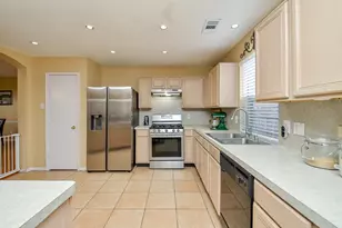 2418 Honey Locust Dr, Katy, TX 77449 - Photo 14