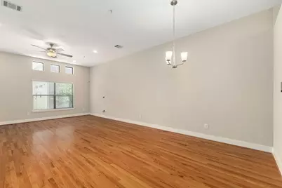 8715 Meadowcroft Drive #501, Houston, TX 77063 - Photo 6
