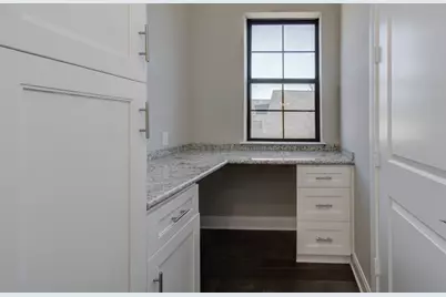 3335 Beverly Forest Drive, Houston, TX 77057 - Photo 10