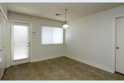 11915 Sanspereil Drive, Houston, TX 77047 - Photo 6