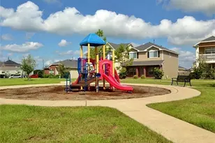 11915 Sanspereil Dr, Houston, TX 77047 - Photo 16