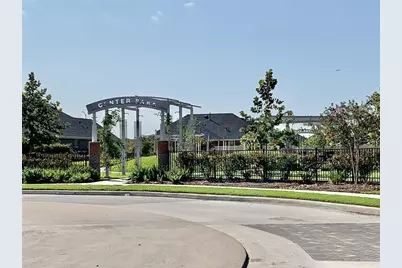 11915 Sanspereil Drive, Houston, TX 77047 - Photo 18