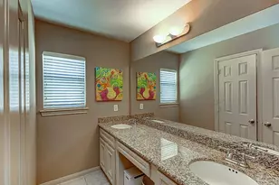 11114 Sherwood Garden Dr, Houston, TX 77043 - Photo 28