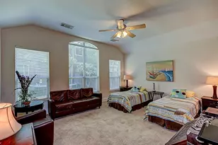 11114 Sherwood Garden Dr, Houston, TX 77043 - Photo 18