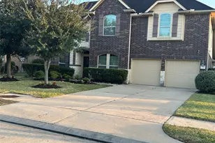 7936 Lake Commons Dr, Rosenberg, TX 77469 - Photo 1