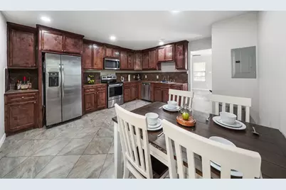 910 Rosewick Street, Houston, TX 77015 - Photo 6