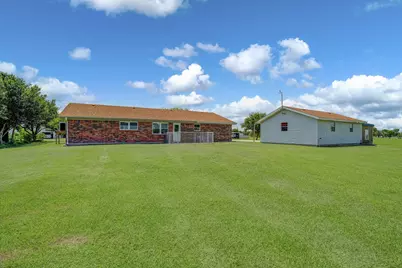 827 Pickney Avenue, Port Bolivar, TX 77650 - Photo 42