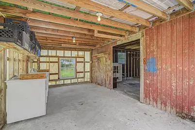 827 Pickney Avenue, Port Bolivar, TX 77650 - Photo 38