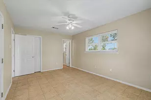 827 Pickney Ave, Port Bolivar, TX 77650 - Photo 20