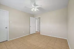 827 Pickney Ave, Port Bolivar, TX 77650 - Photo 32