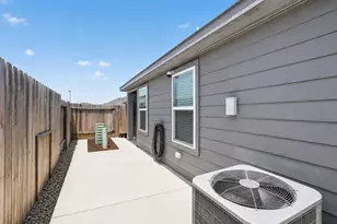 6230 El Oro Dr, Houston, TX 77048 - Photo 12