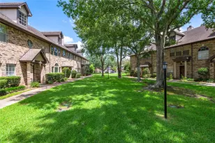 2106 Gemini St, Houston, TX 77058 - Photo 32