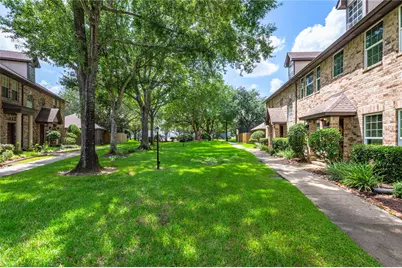 2106 Gemini Street, Houston, TX 77058 - Photo 4